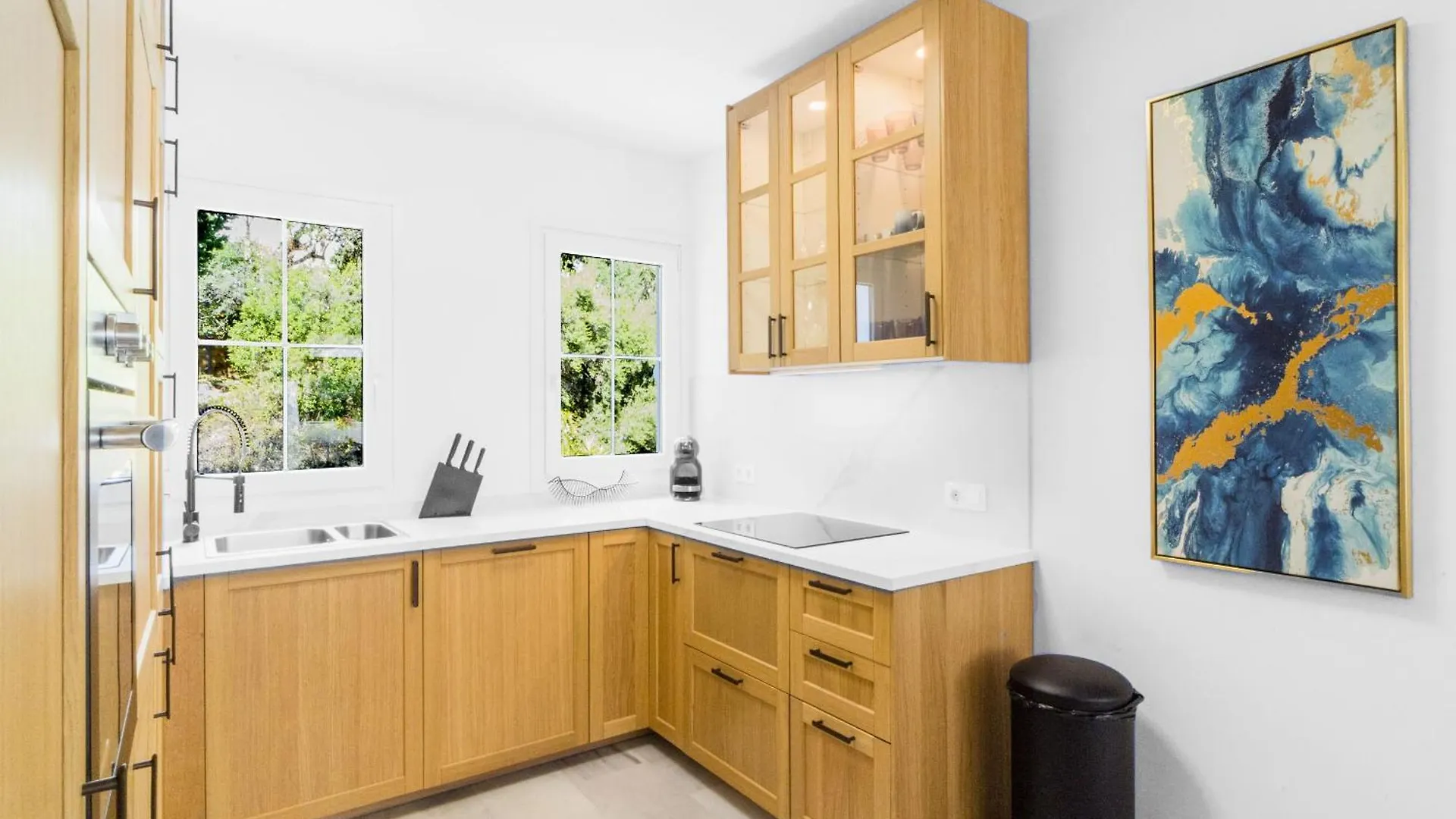 Marbella Real - Newly Reformed Apartment