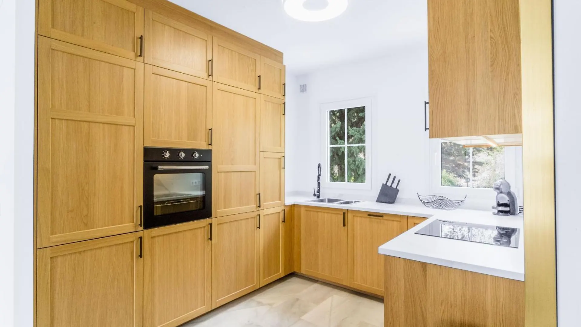 Marbella Real - Newly Reformed Apartment Spain